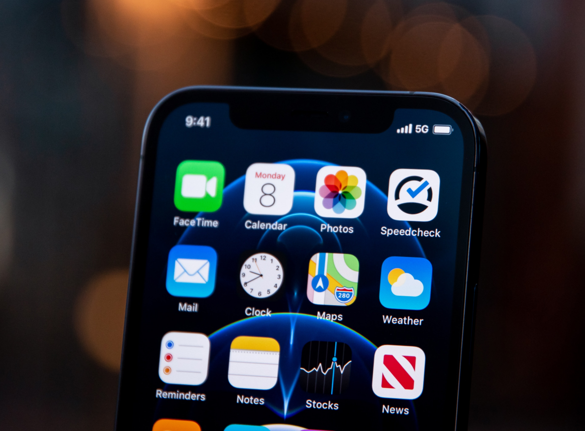 交城苹果手机维修分享为什么 iPhone 12 在冬季会自动关机 